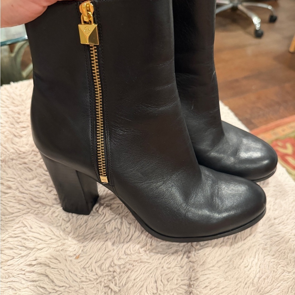 Michael Kors Frenchie Vachetta Leather ankle boot